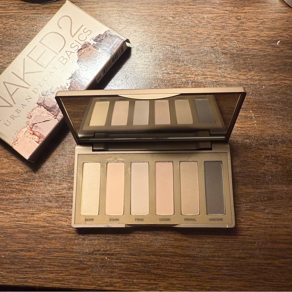 Urban Decay Naked2 Basics Palette - Soft Neutrals